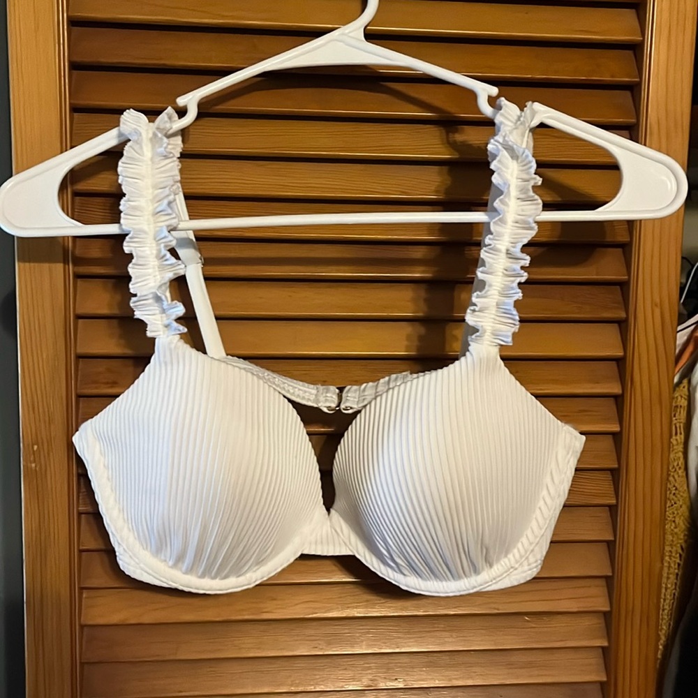 Hollister bikini top
